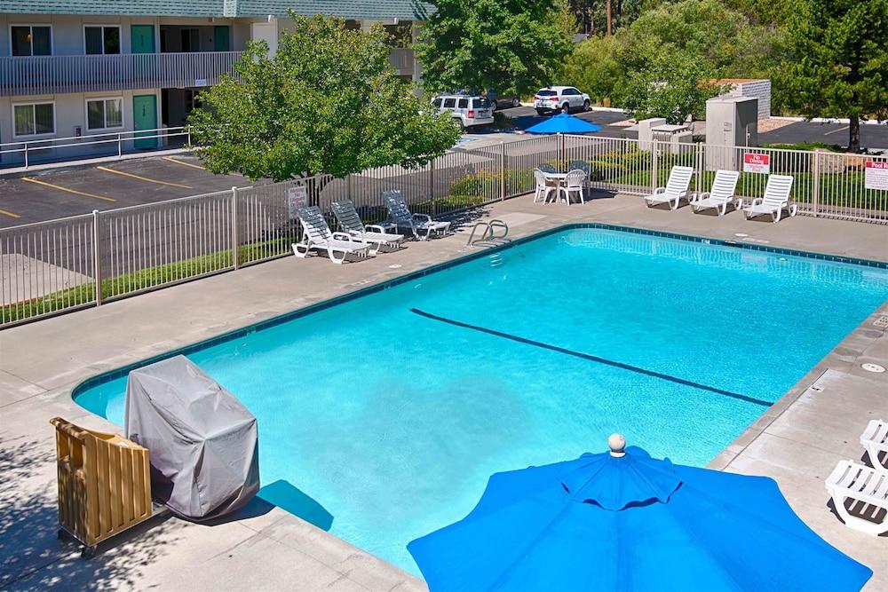 Motel 6-South Lake Tahoe, Ca エクステリア 写真